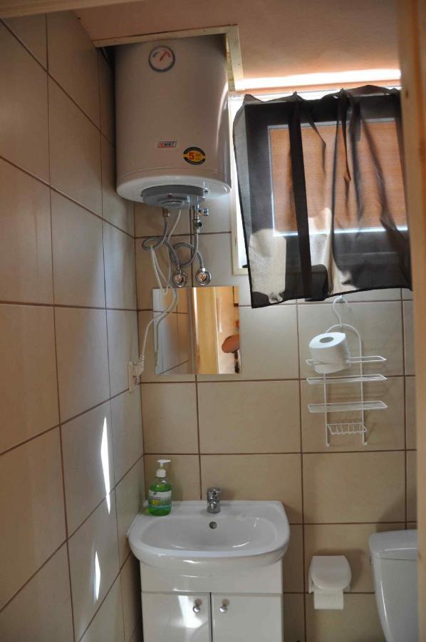 Pietrowe Domki Klif 6Os,Duze Tarasy Dzika Plaza Laka Bociek Duze Tarasy Szlaki Rowerowe Pieski 25Zldzien Debina  Exterior foto